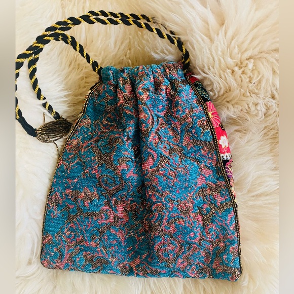 NWT ZARA Red Embroidered Jacquard Bag - Picture 8 of 8